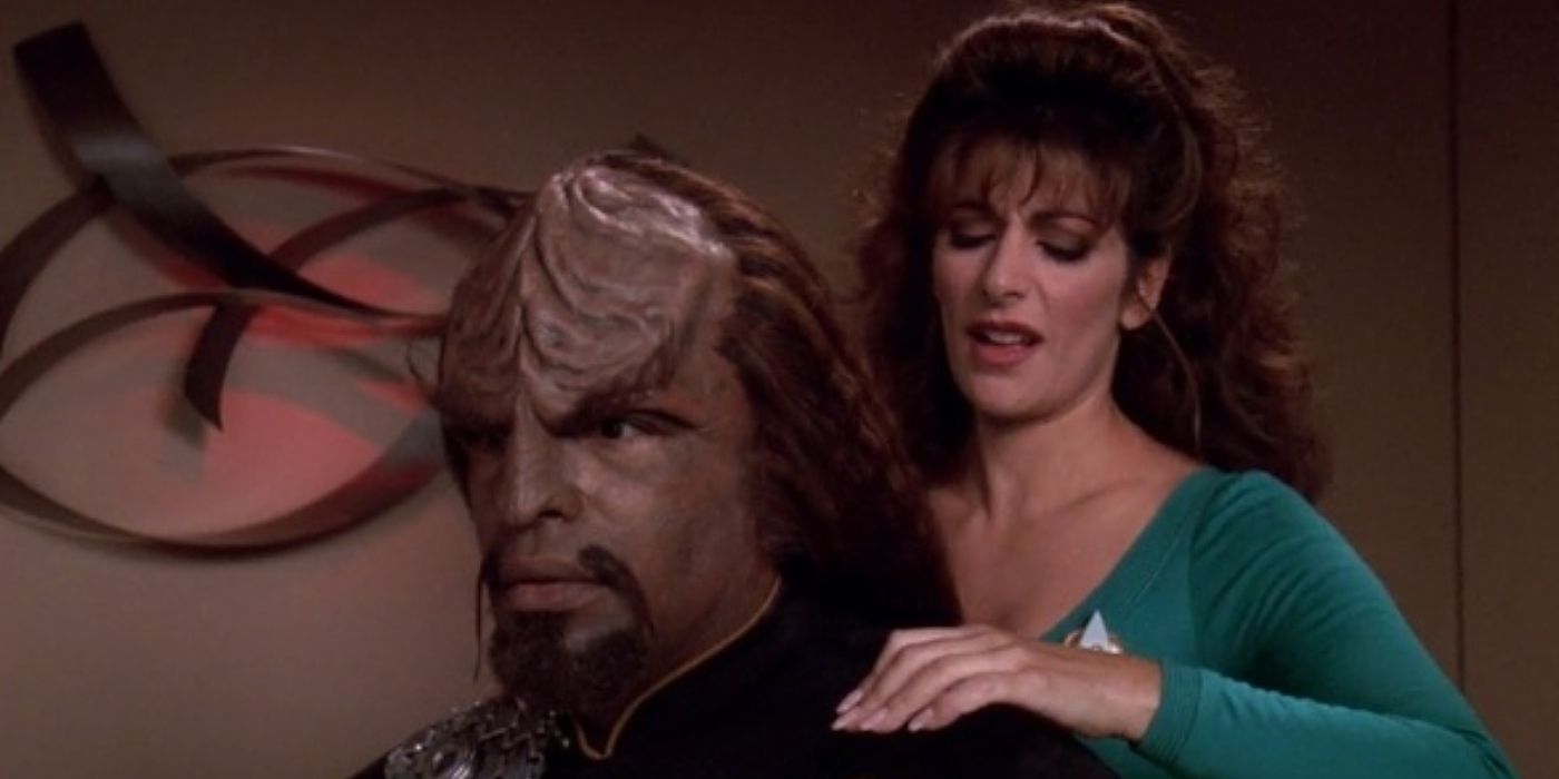 Troi and Worf in Star Trek: The Next Generation's episode Parallels