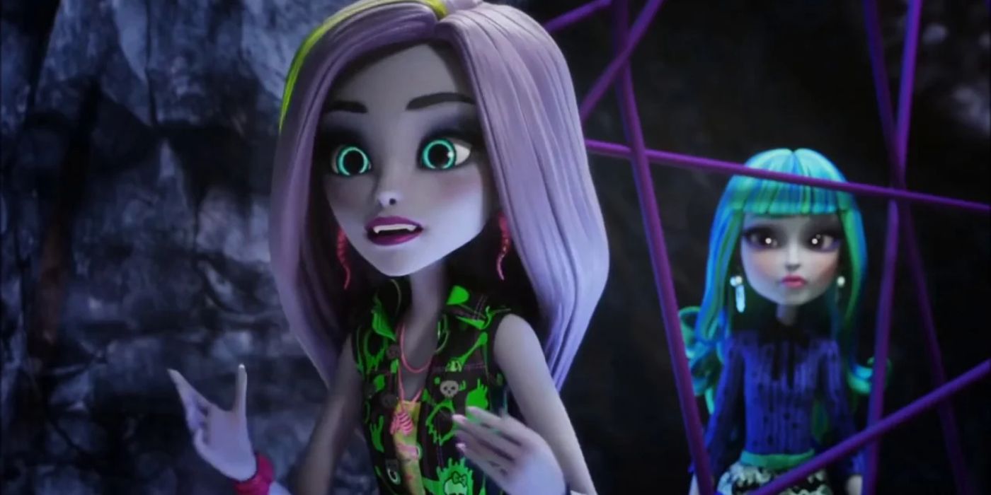 Как смотреть фильмы Monster High по порядку