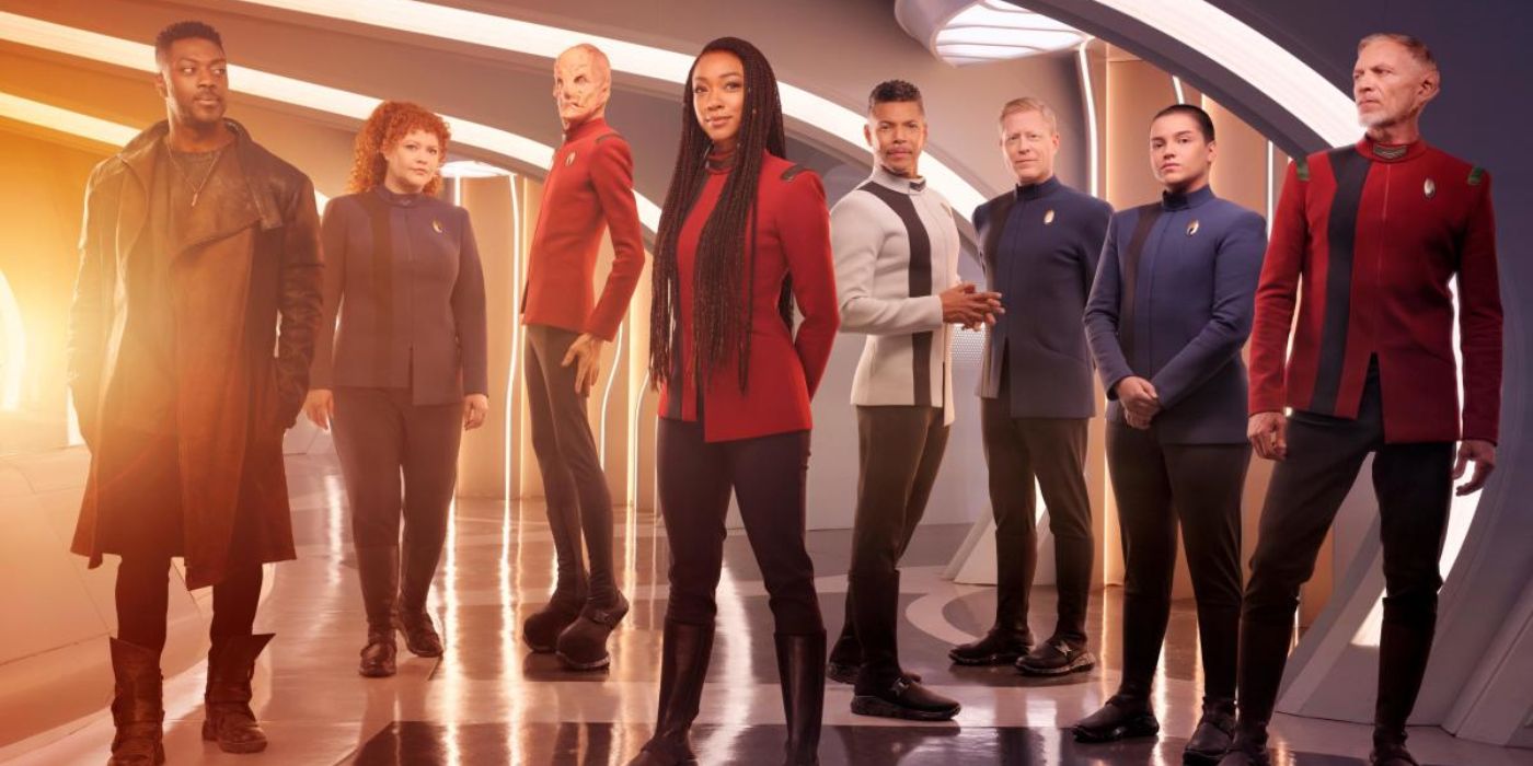 Star Trek Discovery Season 5 cast including Sonequa Martin-Green, Mary Wiseman, and David Ajala standing on a ship