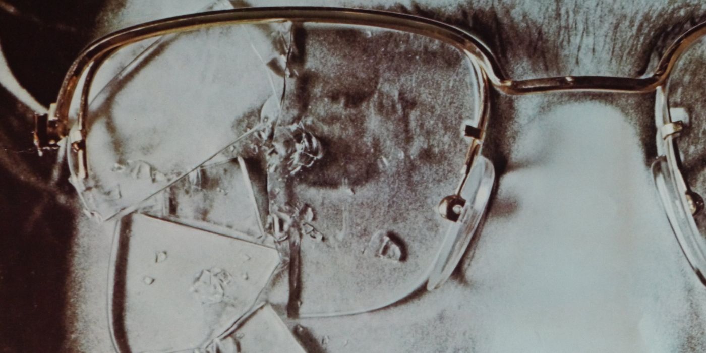 Dustin Hoffman's broken glasses in Straw Dogs