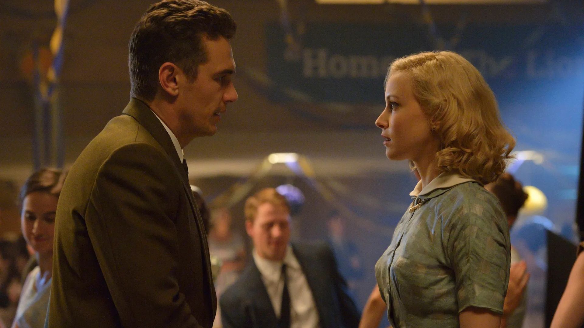 Jake and Sadie dance in 11.22.63