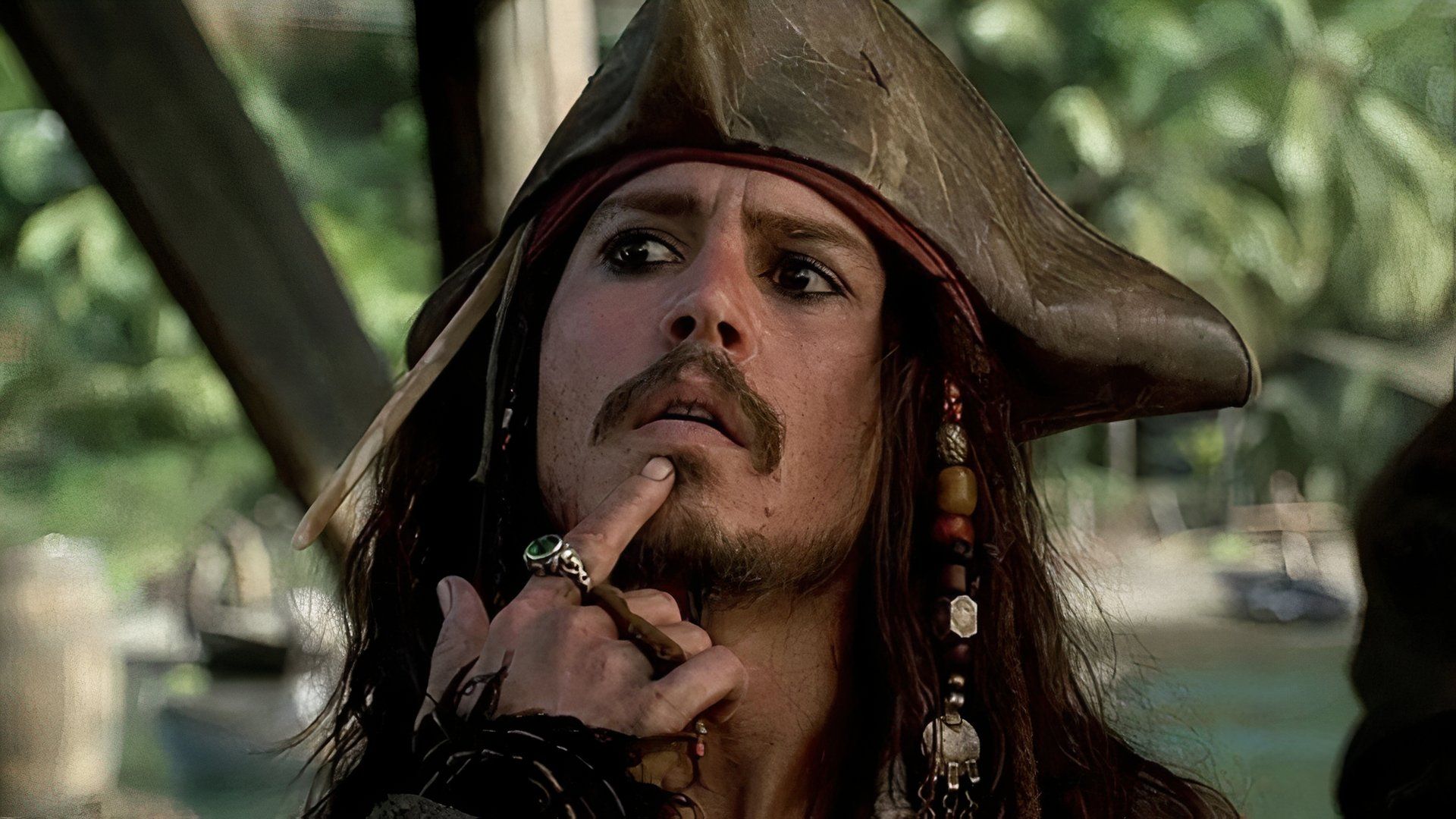 Johnny Depp Visits Spanish Hospital in Full Jack Sparrow Costume