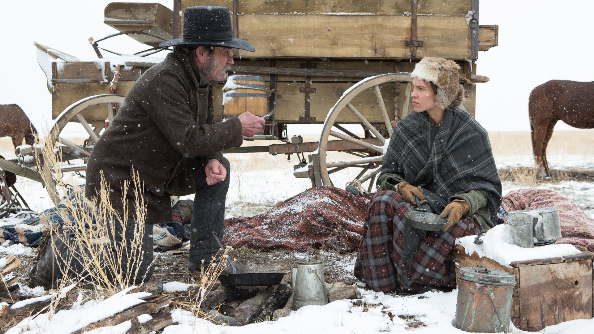 George and Mary face off in the snow in The Homesman