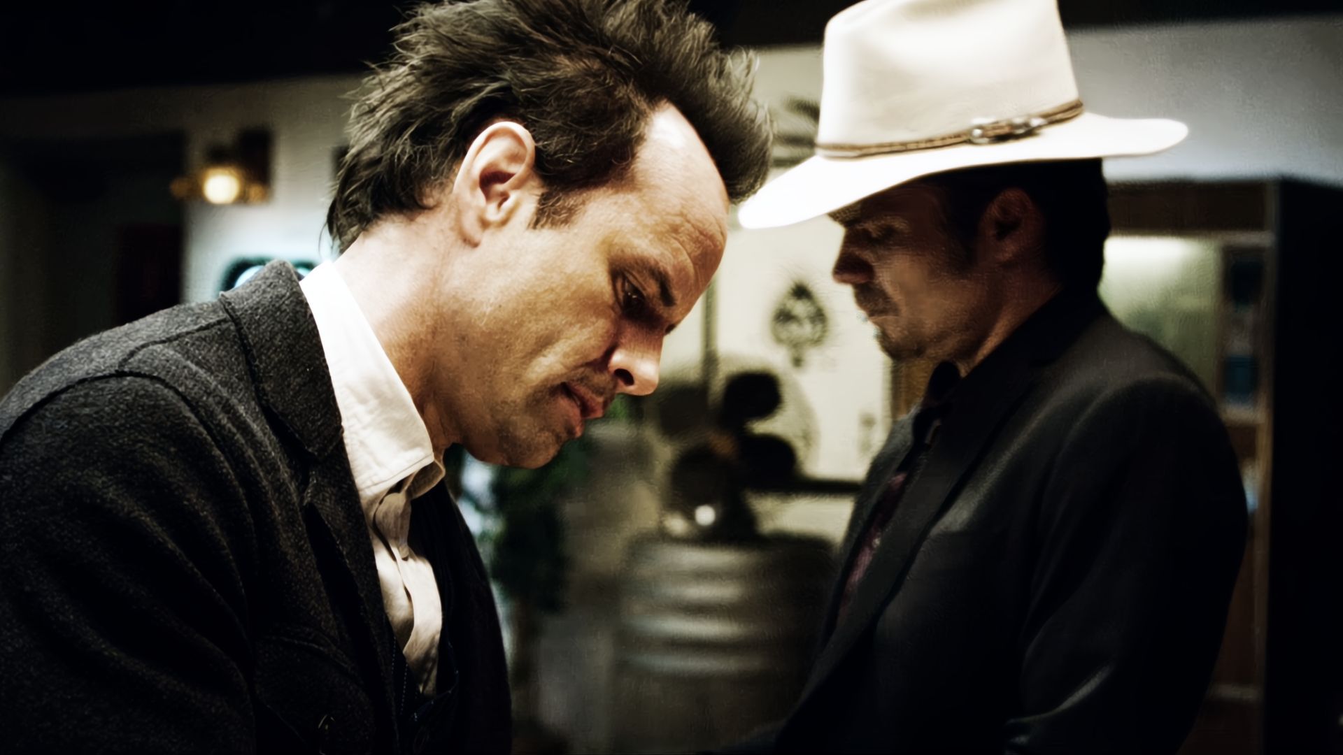 Timothy Olyphant and Walton Goggins as Boyd Crowther in the TV show Justified