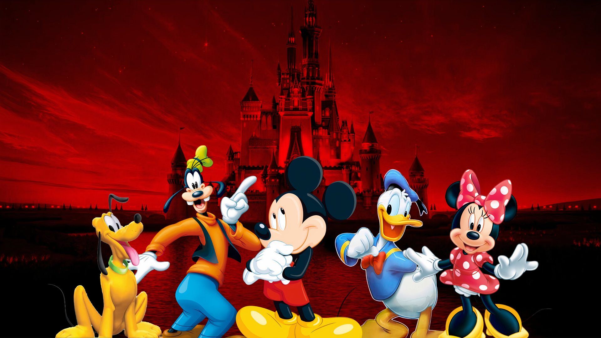 Disney Castle Pluto Goofy Mickey Donald Duck Minnie