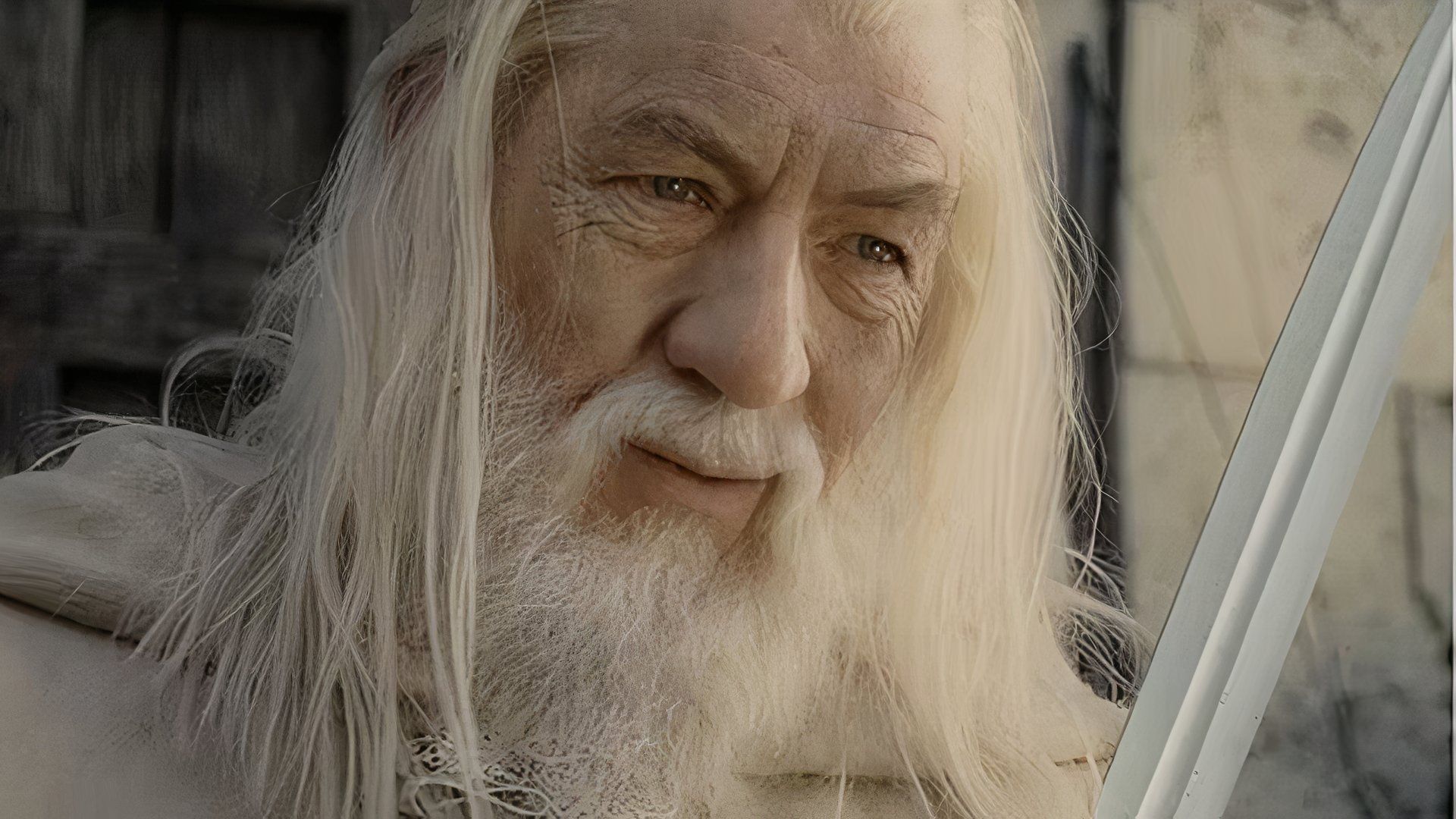 What's the Difference Between Gandalf the Grey and Gandalf the White?