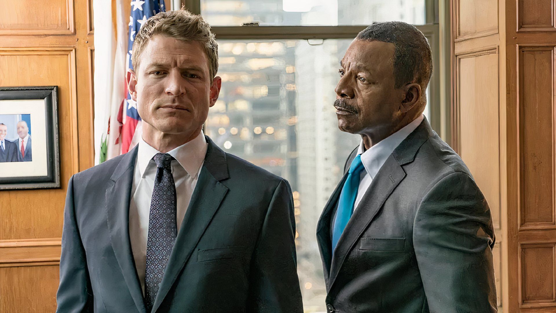 Philip Winchester and Carl Weathers in Chicago Justice. 