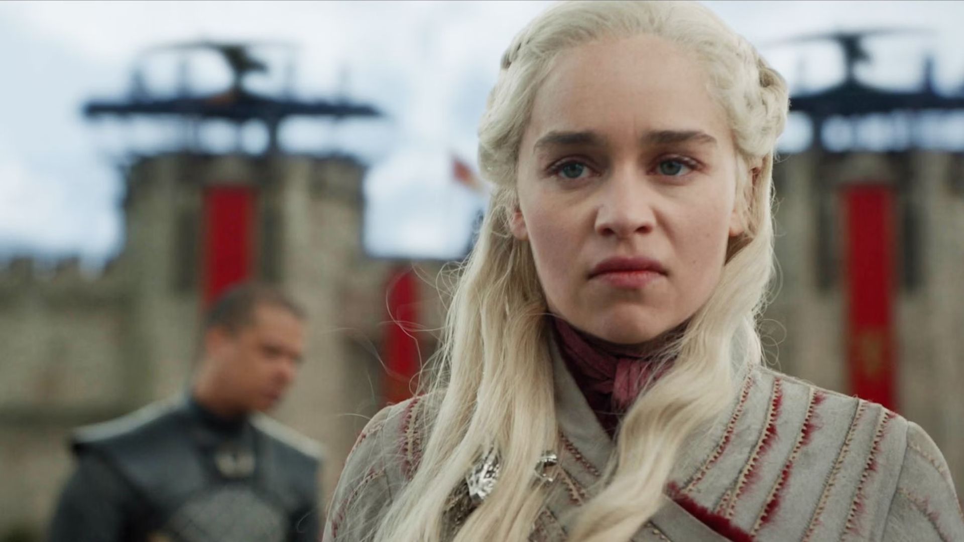 Emilia Clarke as Dany angry in Game of Thrones