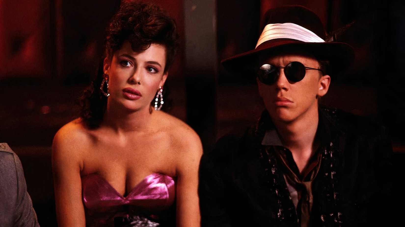 Kelly LeBrock and Ilan Mitchell-Smith in Weird Science