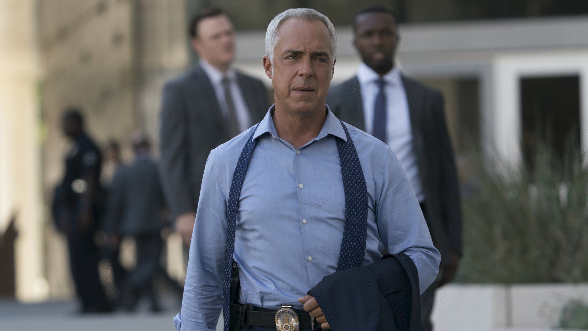 Bosch: Legacy Season 3 получает захватывающее обновление от Титуса Уэлливера