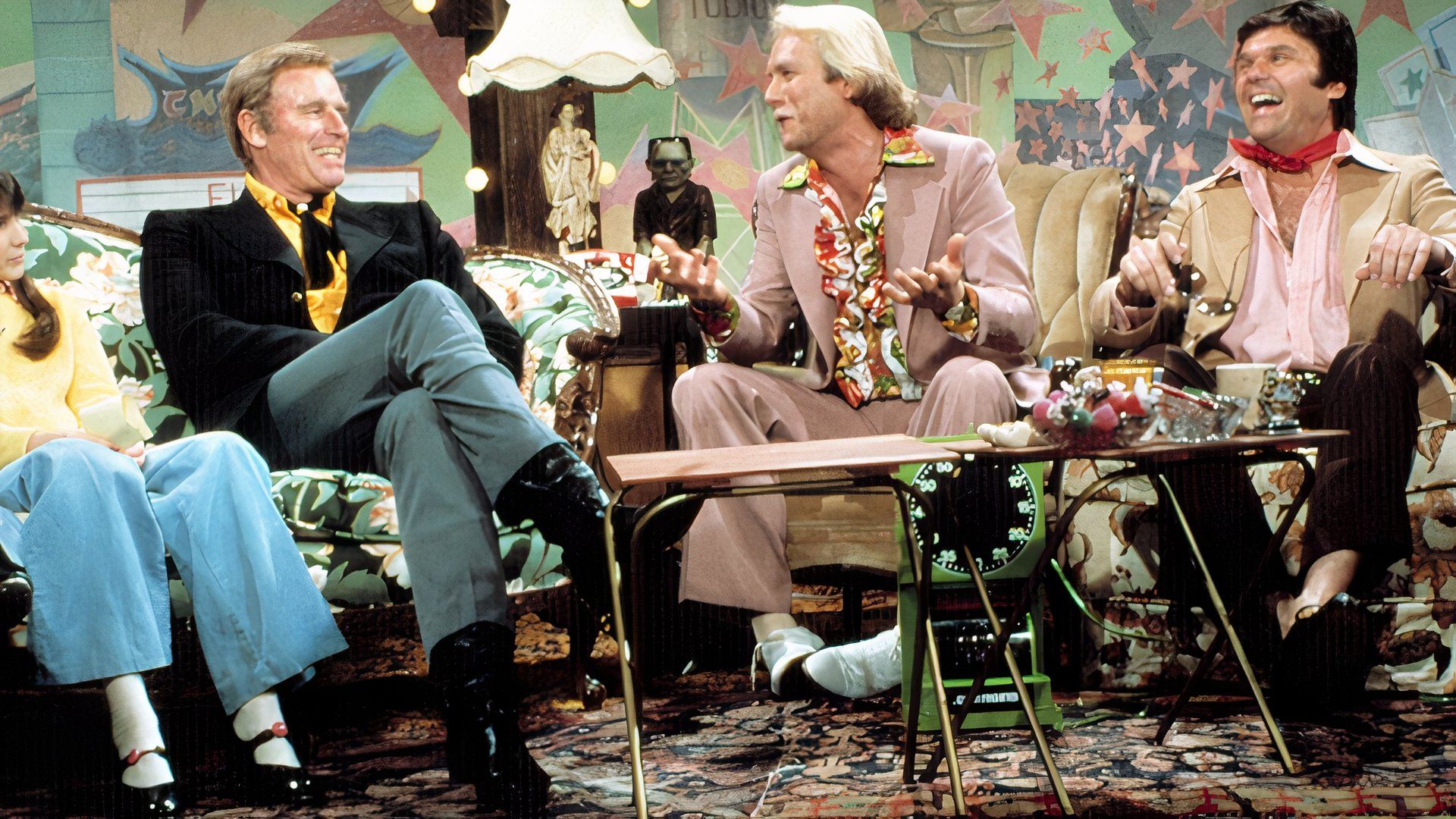 Martin Mull, Fred Willard, Charlton Heston in Fernwood 2 Night