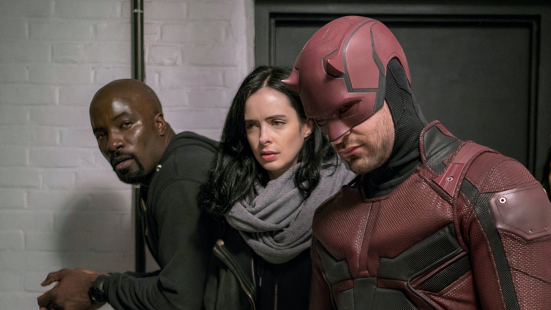 Daredevil's Charlie Cox Teases Hopes For MCU Avengers Team-Up