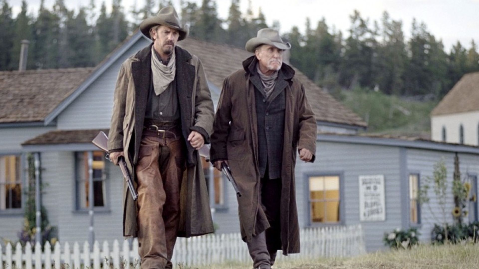 Kevin Costner Directed the Greatest Modern Western Shootout