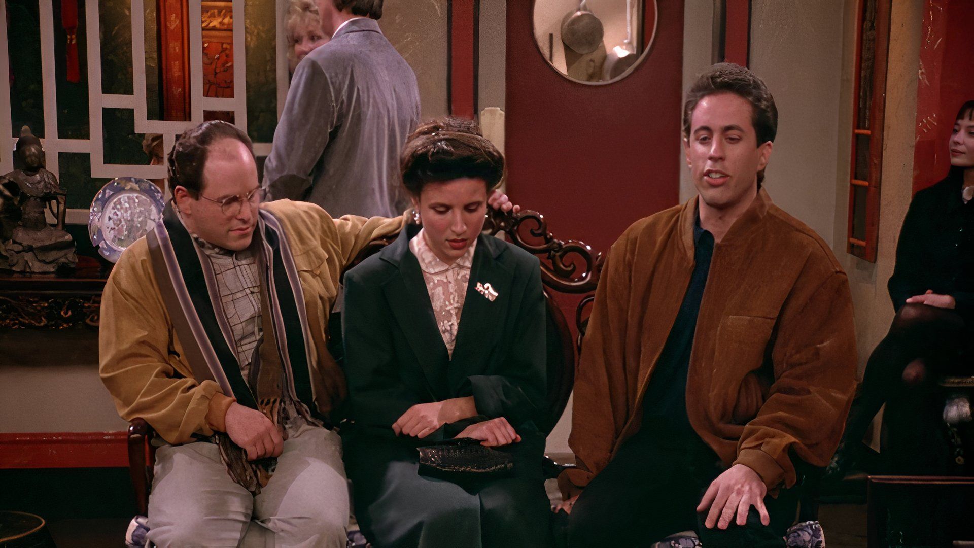 10 Seinfeld Jokes That Don't Make Sense in 2024