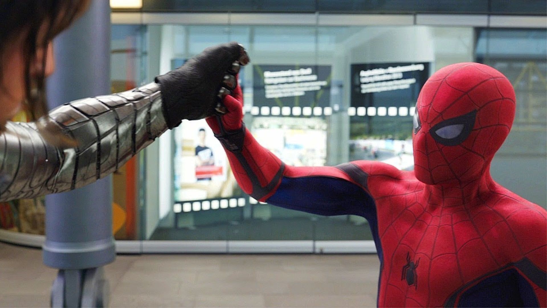 Charlie Cox Says Spider-Man: No Way Home Almost Featured a Ben Affleck Daredevil Easter Egg