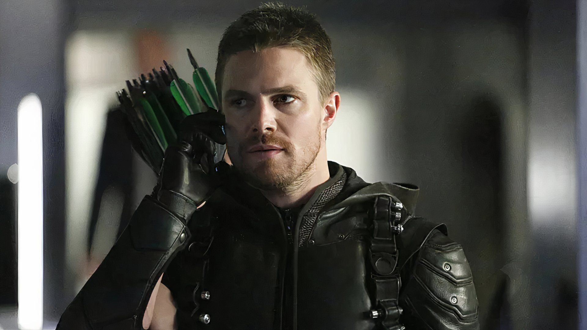 Stephen Amell Says an Arrow Movie Was Shut Down by Warner Bros.