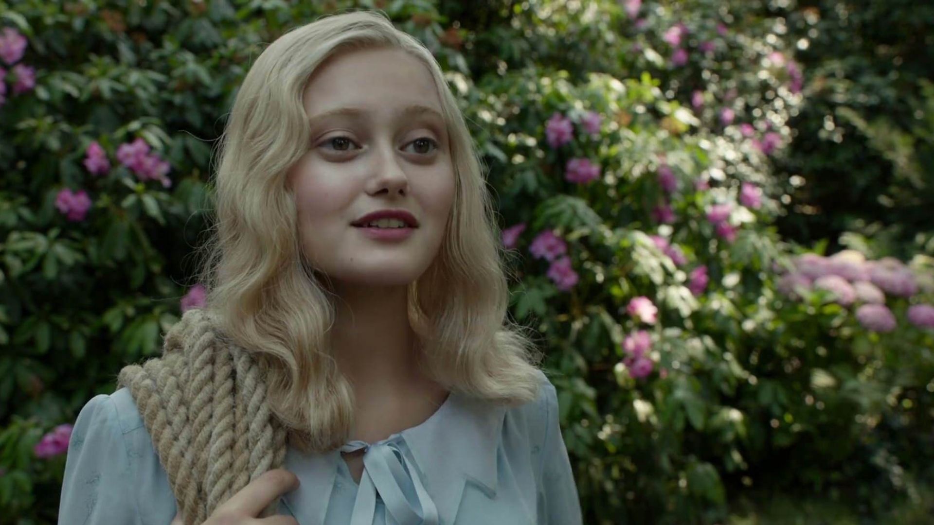 Ella Purnell Says Tim Burton Is Like a 'Mad Scientist' While Directing