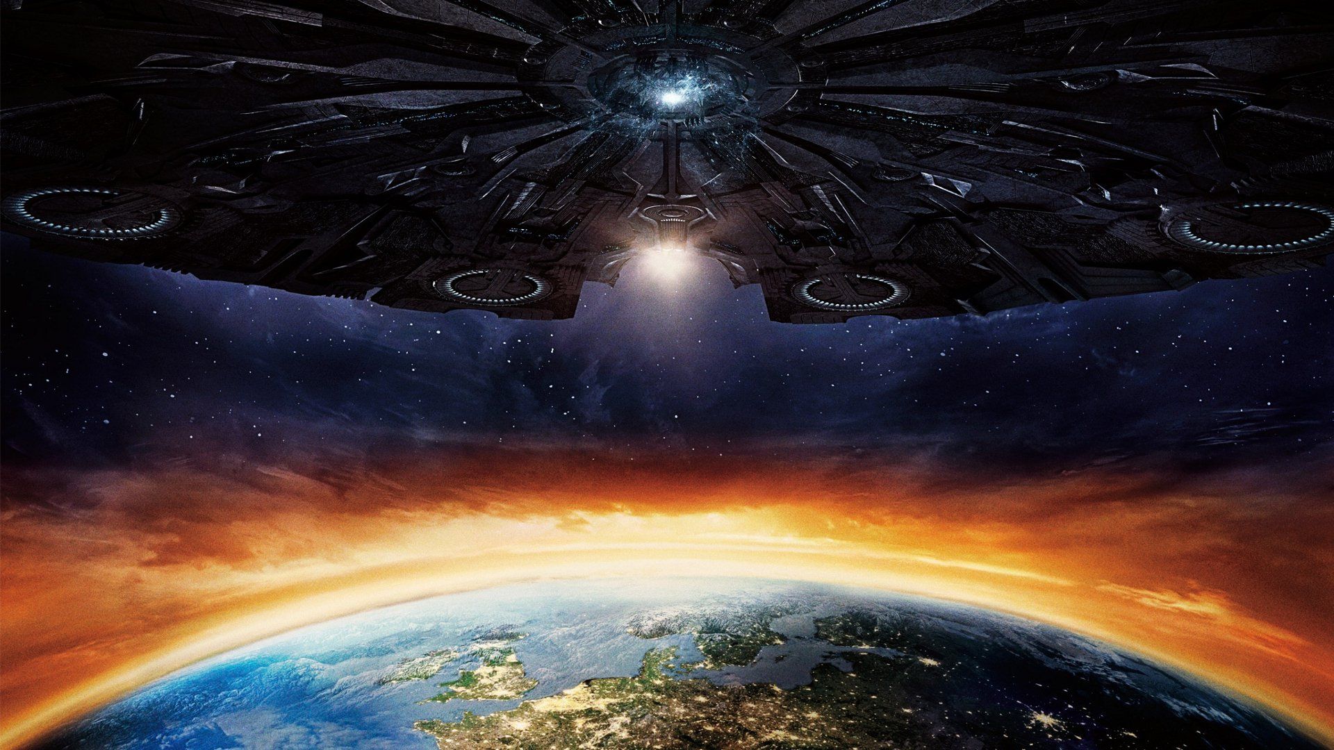 Independence Day Director Roland Emmerich Planning Controversial Remake of Oscar-Winning Epic