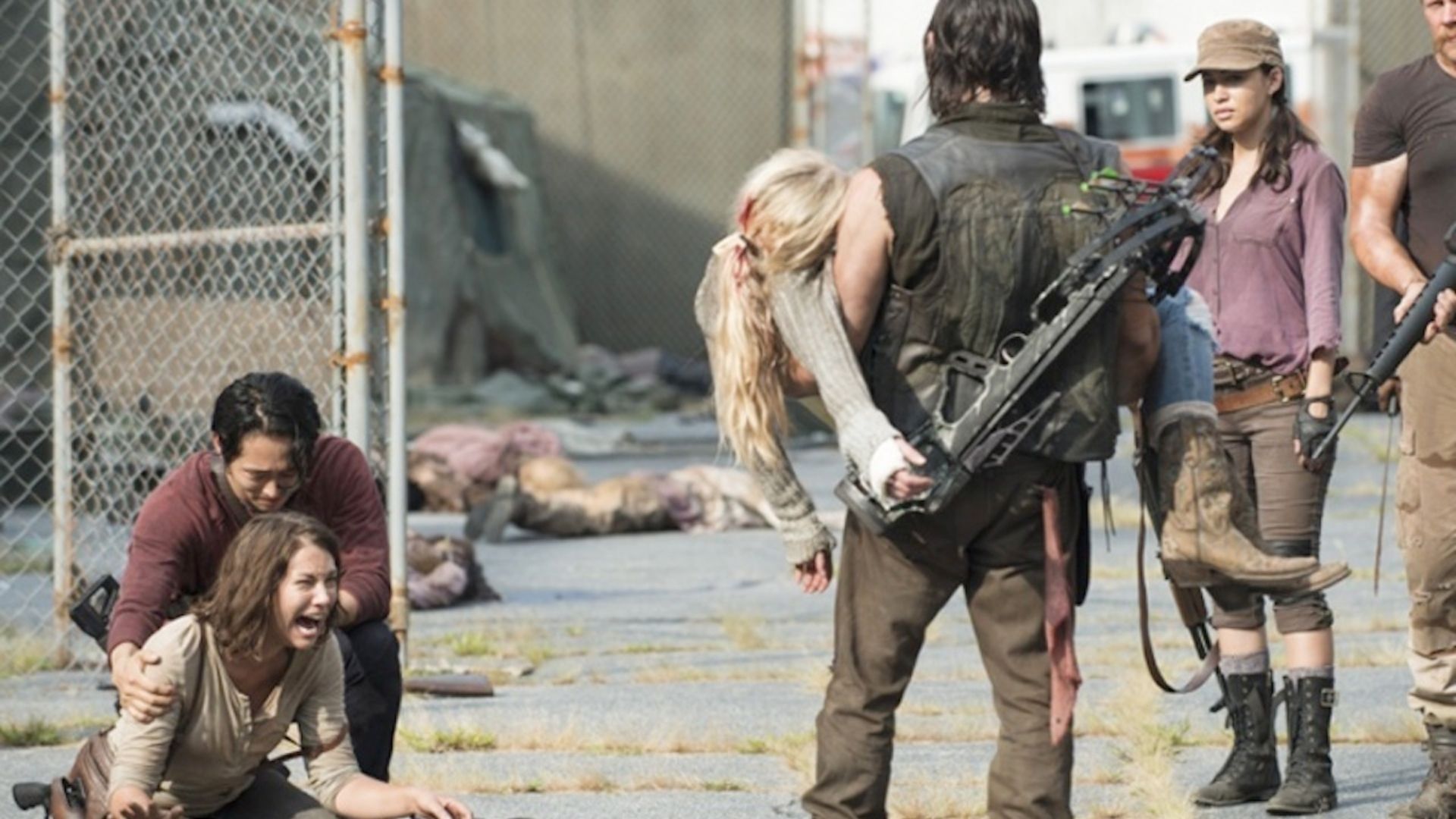 Maggie breaks down over Beth's death in The Walking Dead