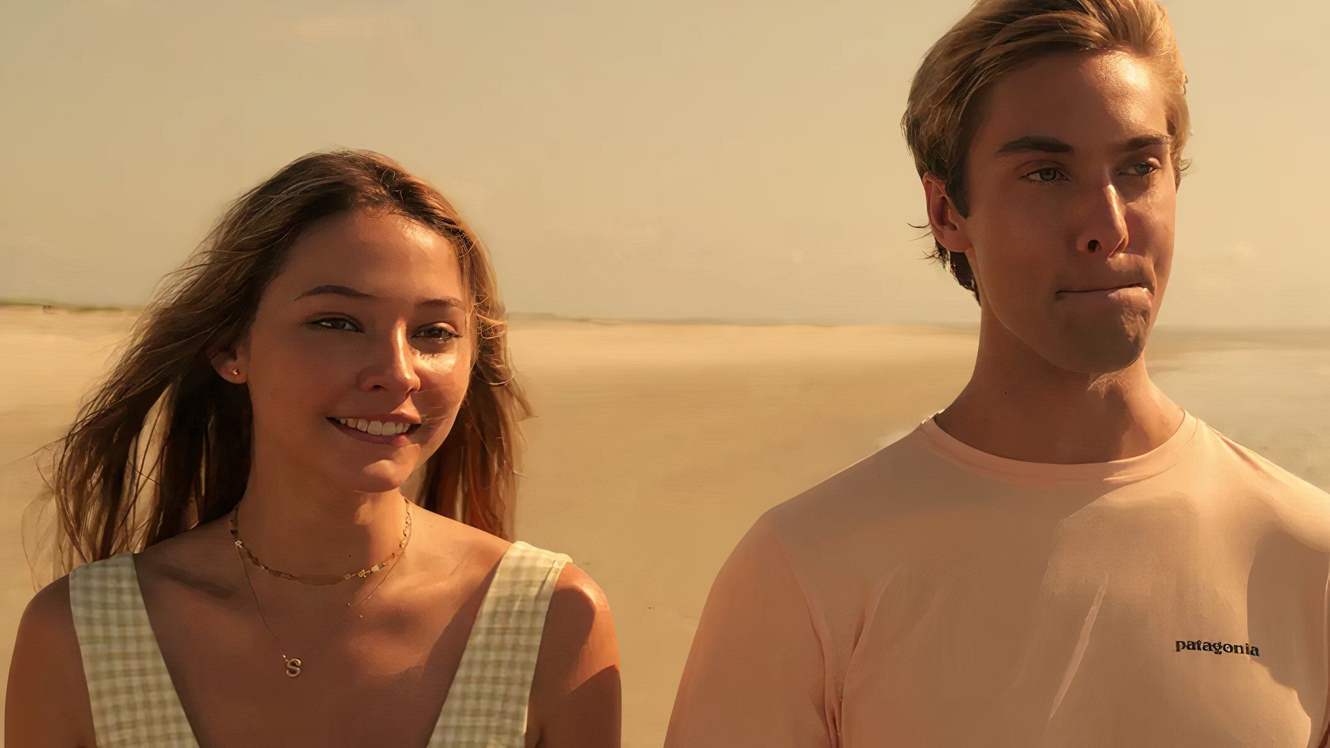 Madeline Cline and Austin North as Sarah and Topper in Outer Banks