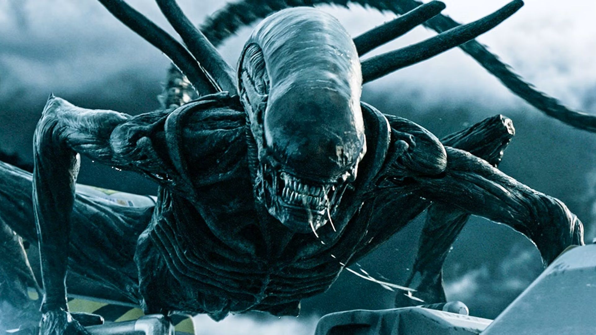 Alien: Earth Creator Teases Xenomorph That Takes Franchise Back to Horror