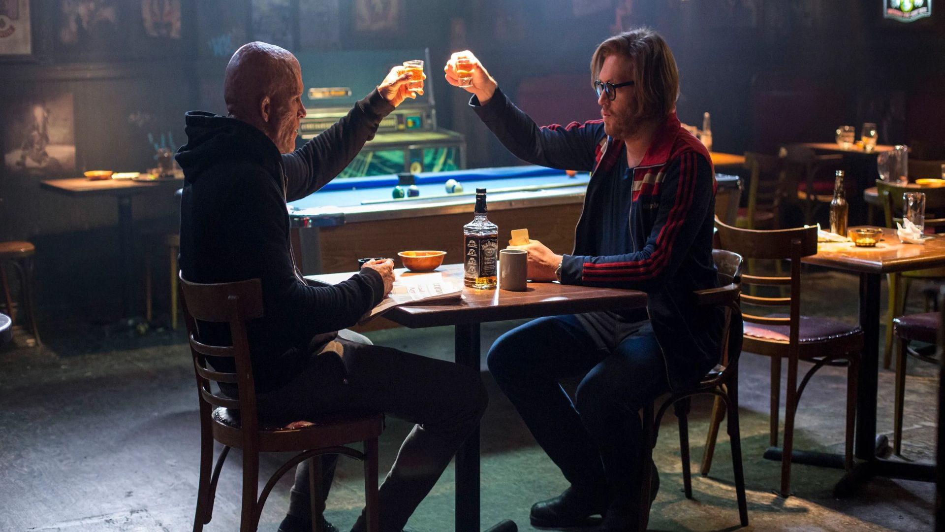 Wade & Weasel share a drink in Deadpool