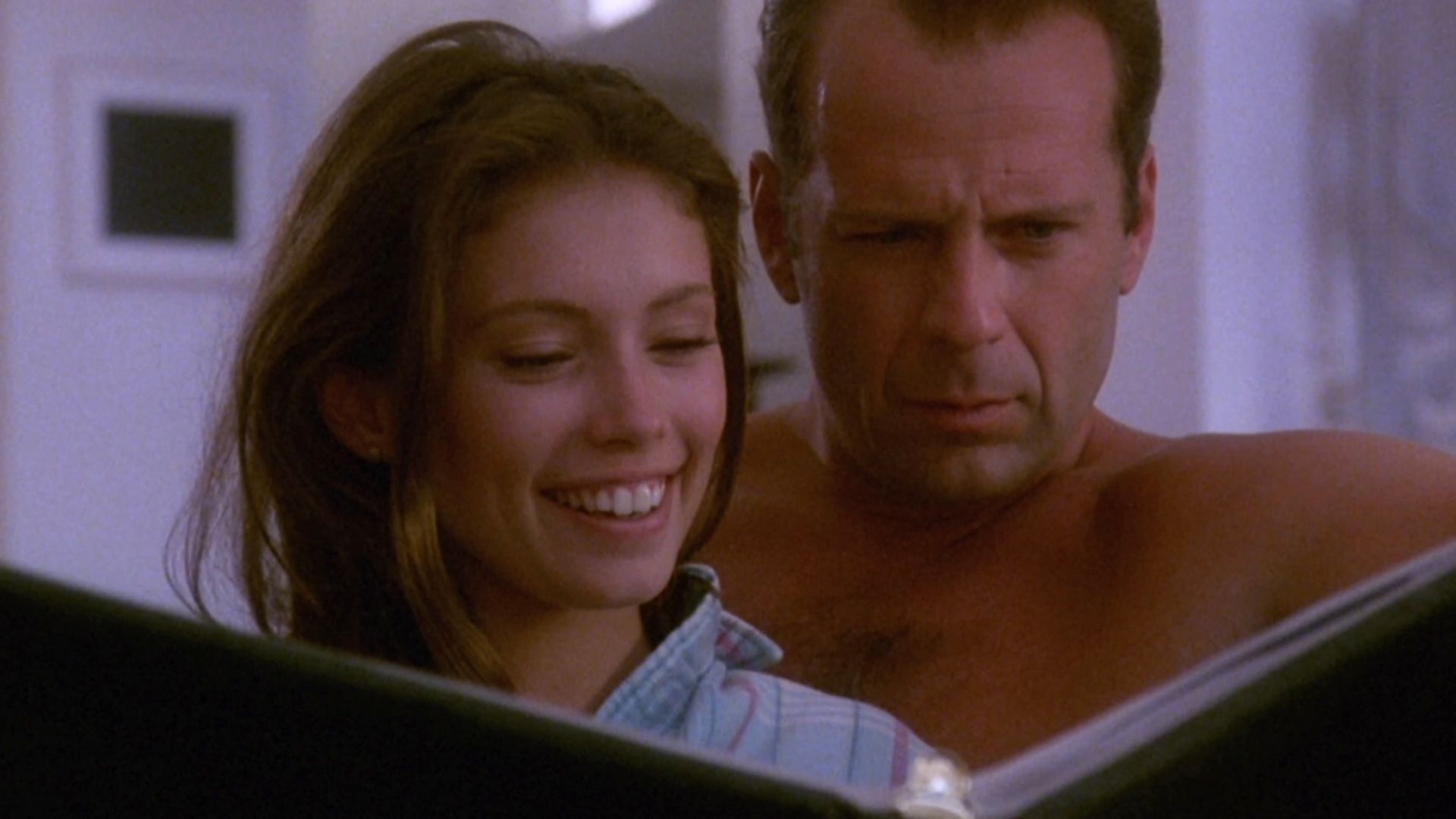 Bruce Willis' Panned Movie Color of Night Was One of His Best Roles