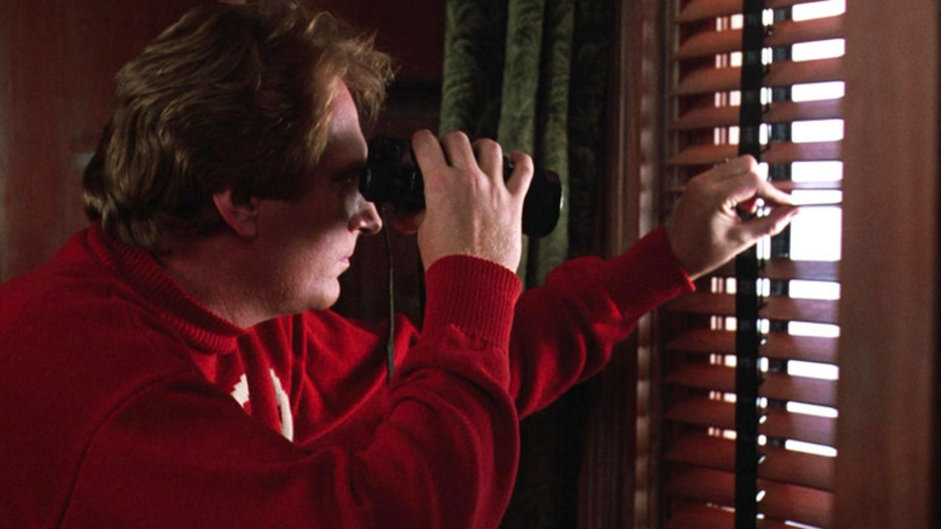 15 Best Easter Eggs in Beetlejuice Beetlejuice