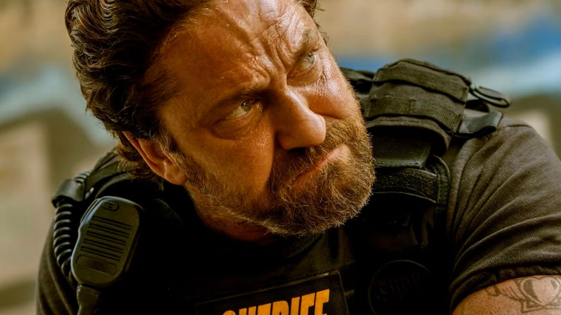 Gerard Butler in Den of Thieves