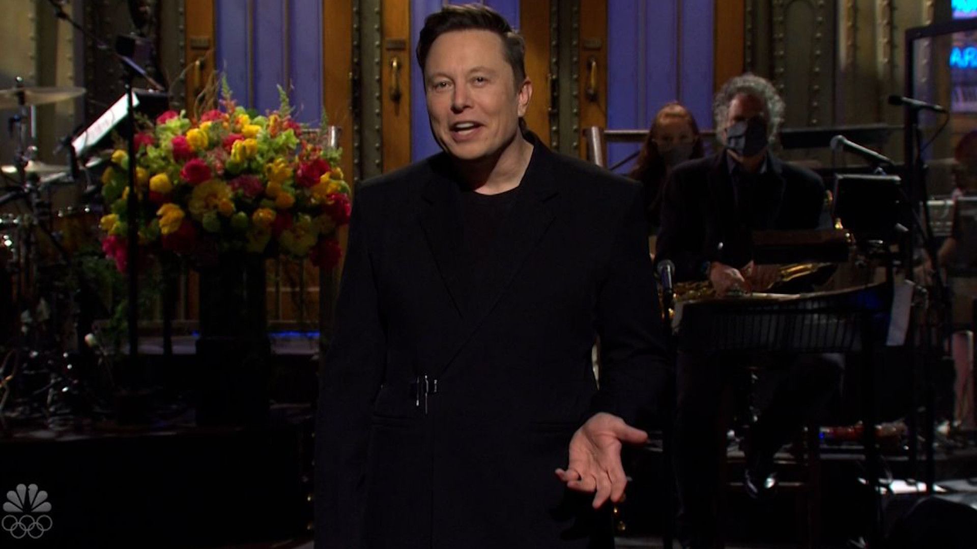 SNL Rejected Elon Musk's Unhinged Offer To Flash the Audience