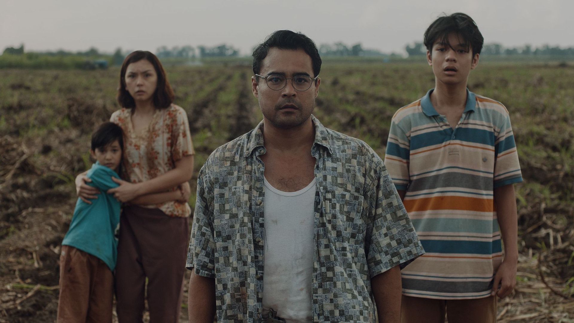 Netflix Drops Trailer for Outside, Its First Filipino Zombie Film