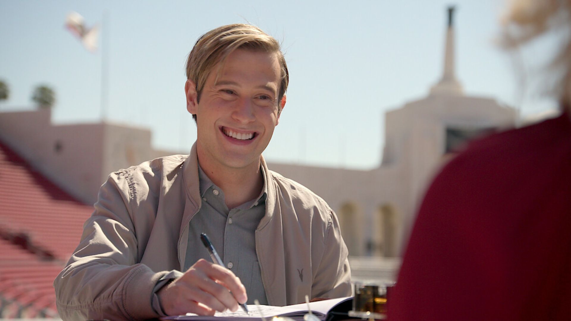 Live From the Other Side With Tyler Henry Is Netflix's Worst Live Show Yet