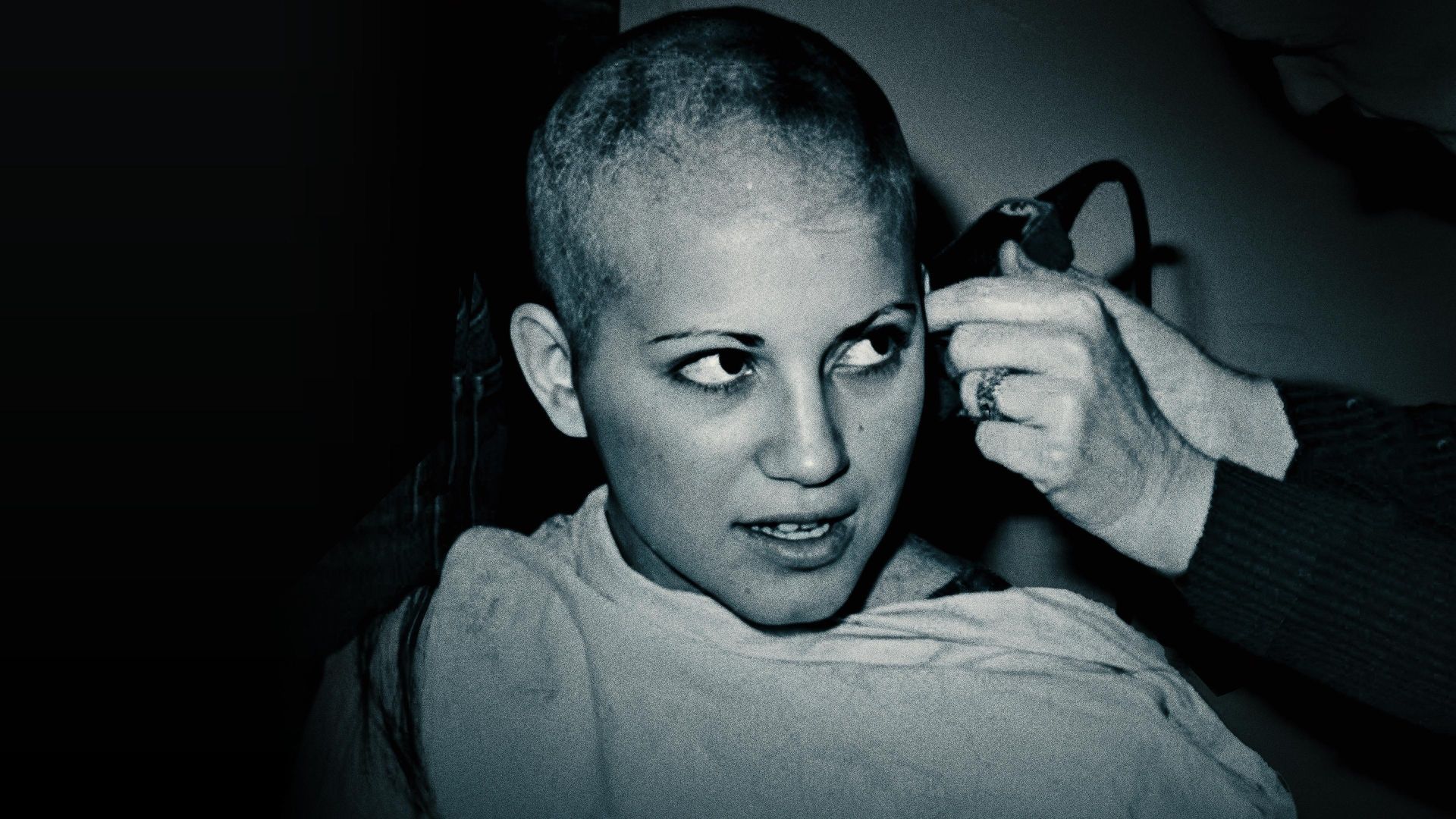 Woman getting her head shaved in The Synanon Fix