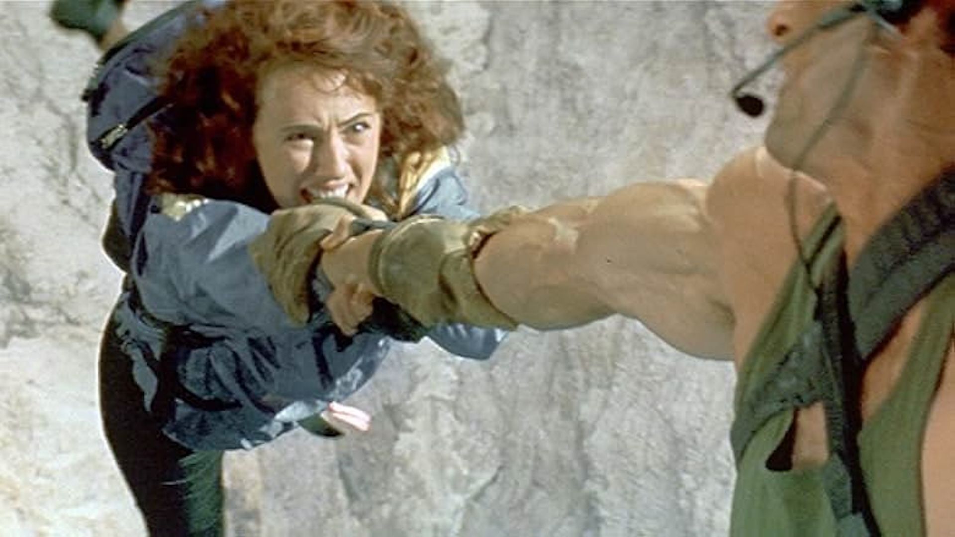 Sylvester Stallone's Cliffhanger Didn't Deserve a Worst Picture Razzie Nom