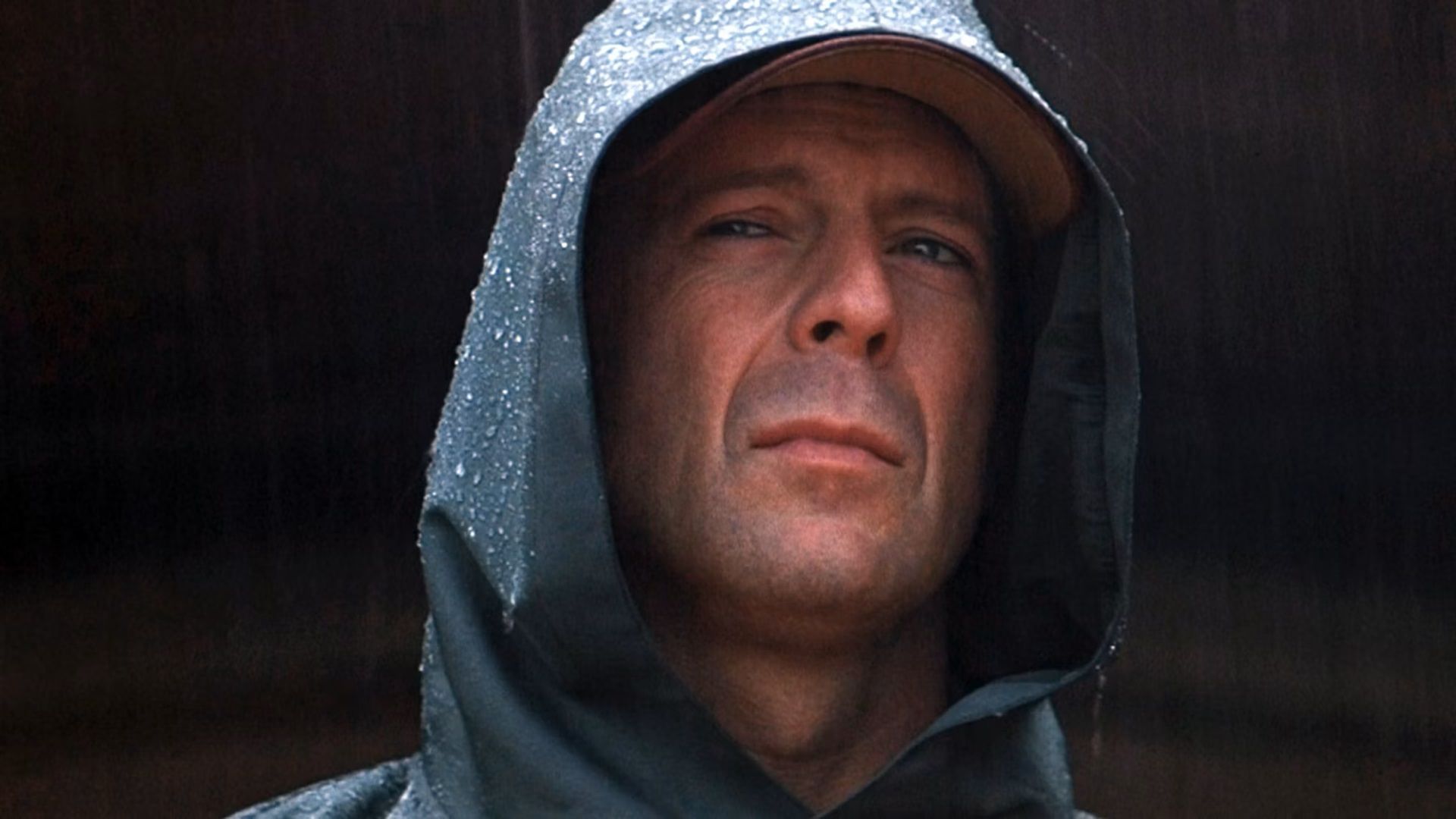 Bruce Willis Unorthodox Superhero Movie Unbreakable Is Now Streaming on Hulu