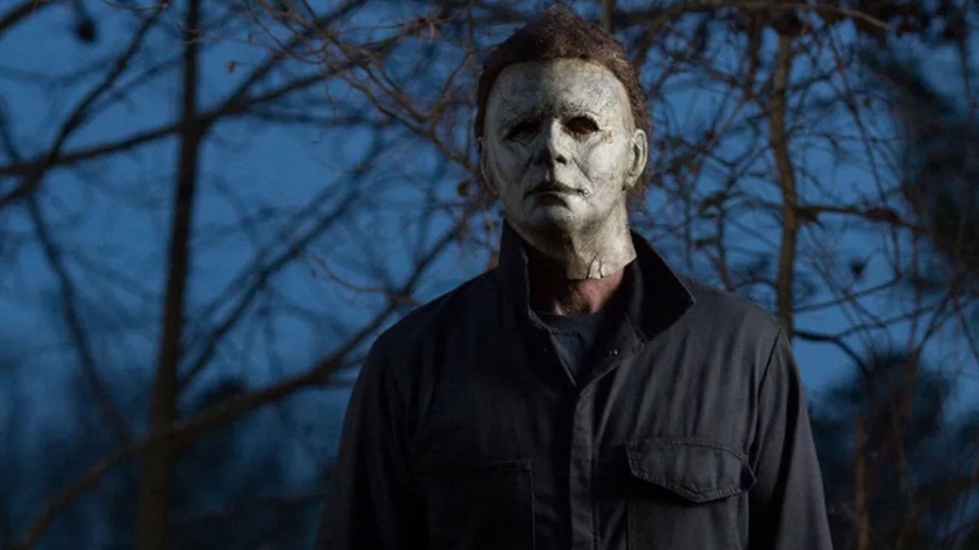 Halloween's Michael Myers Strikes a Pose With Michael Keaton on Saturday Night Live