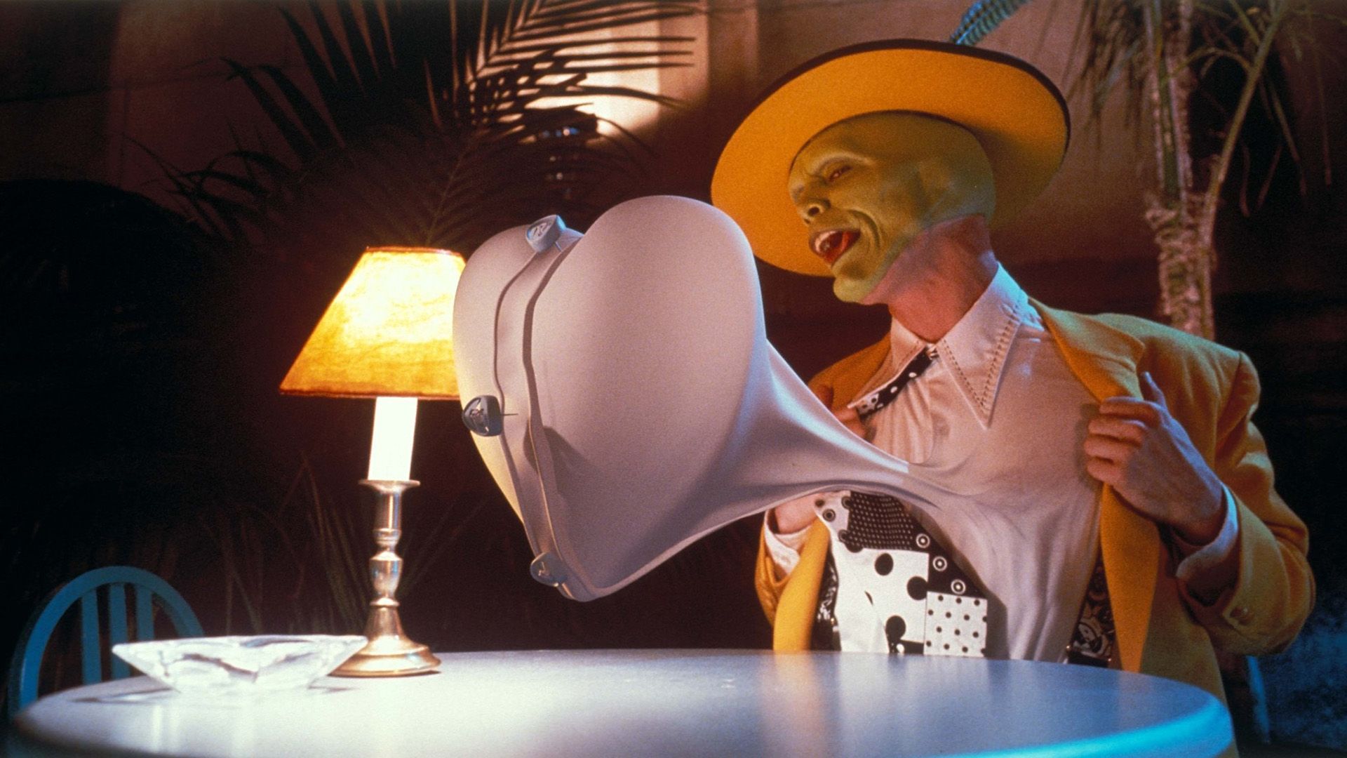 Jim Carrey's Classic Comedy The Mask Is Streaming for Free on Tubi