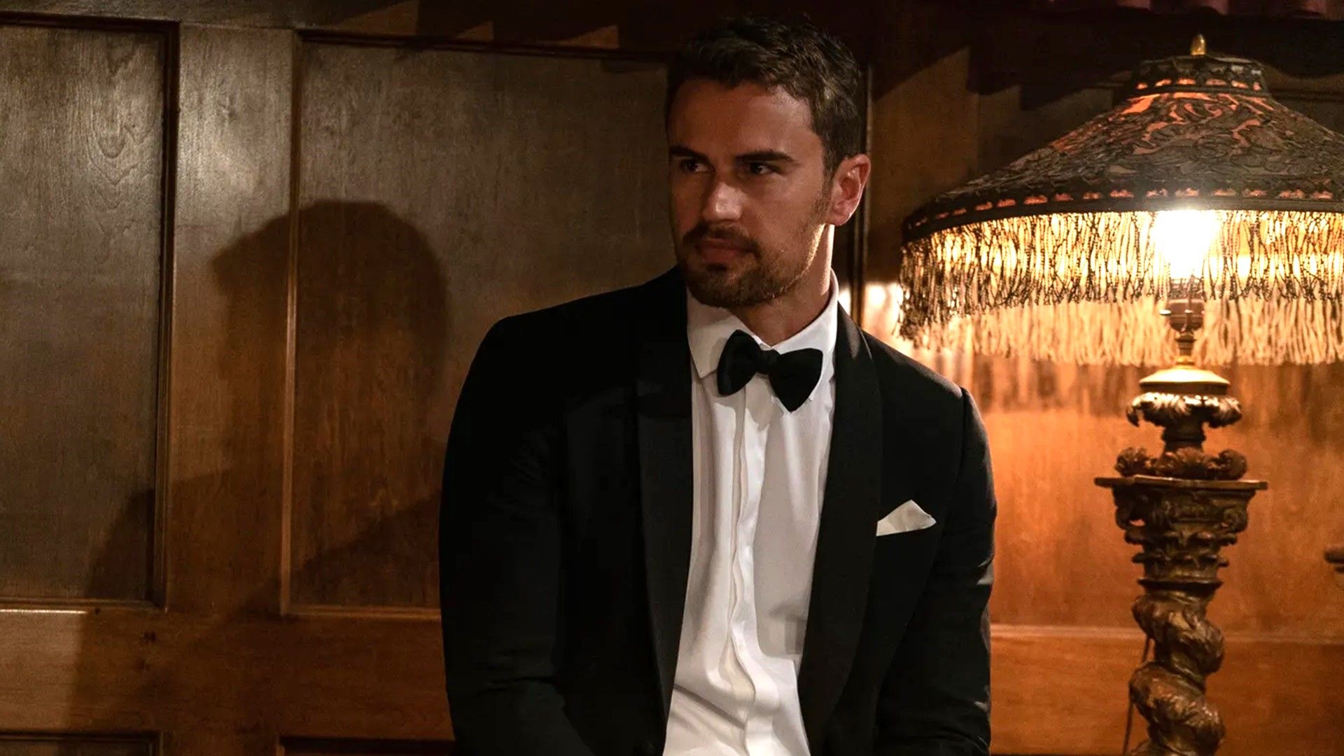 The Gentlemen Star Theo James Becomes Latest James Bond Favorite