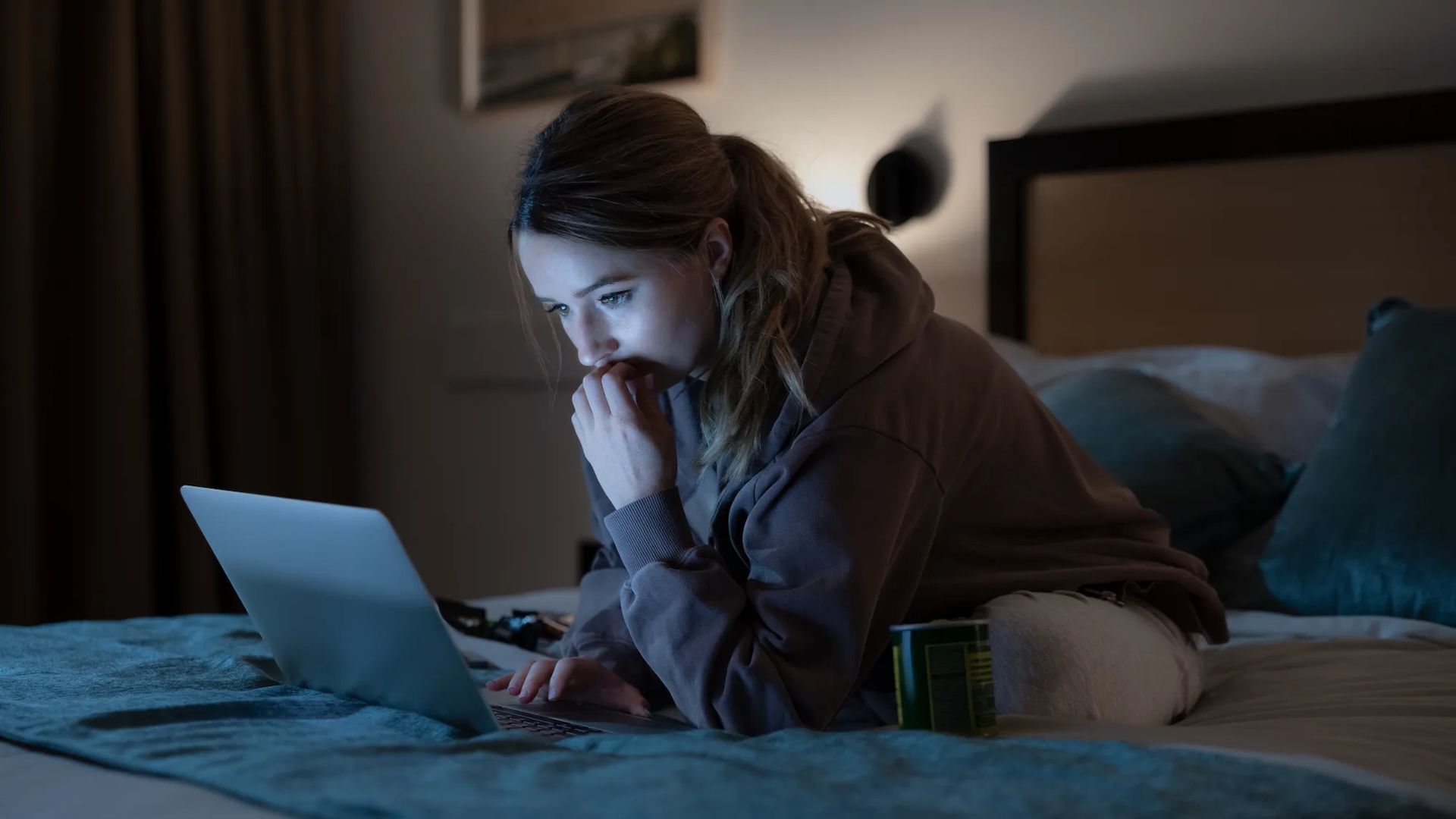 'The Last of Us' Baddie Kaitlyn Dever to Scam Us In True Crime Series