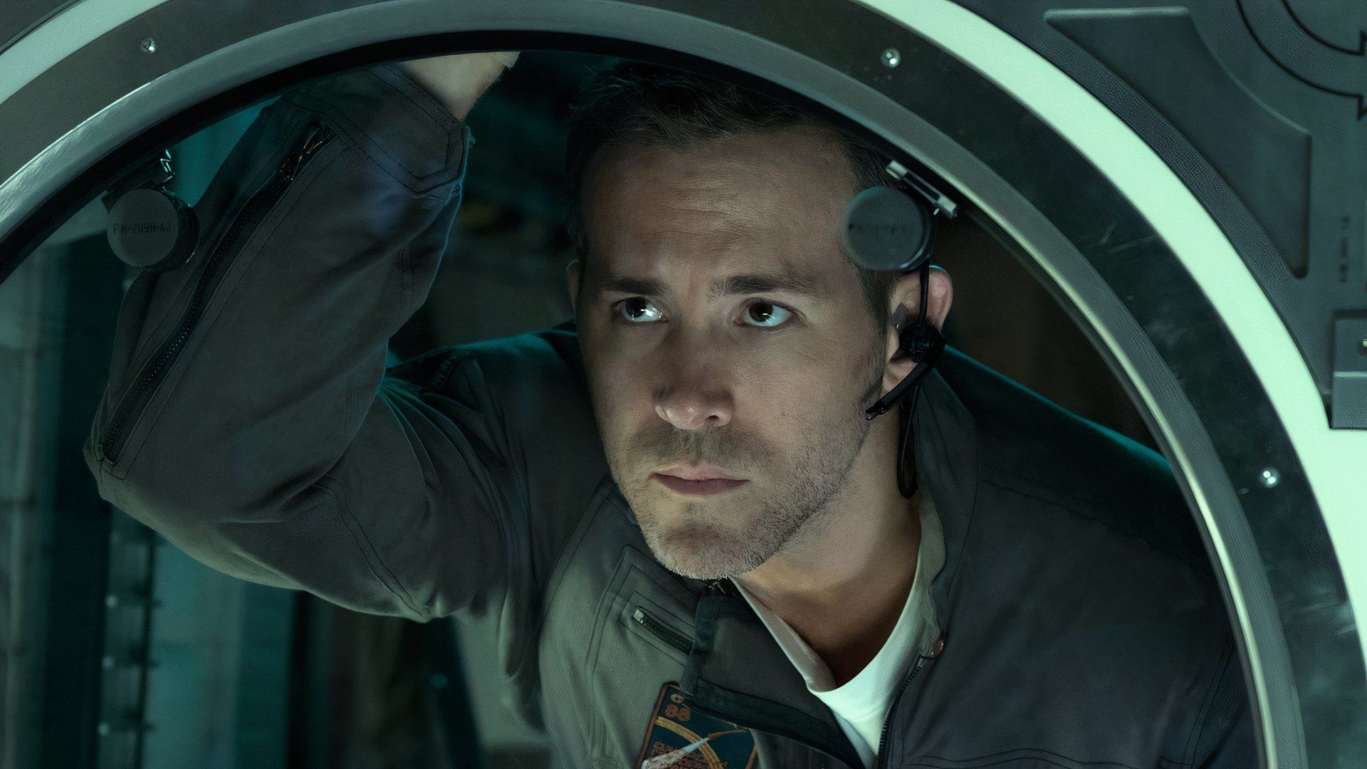 10 Best Ryan Reynolds Movies That Arent Comedy