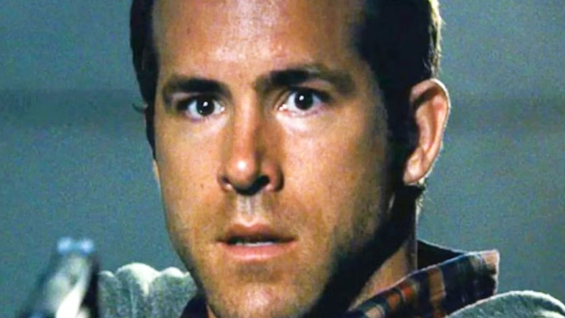 10 Best Ryan Reynolds Movies That Arent Comedy