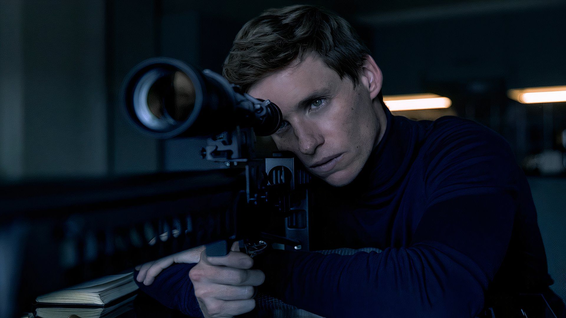 Eddie Redmayne Breaks Down Problem with Working with Prosthetics on The Day of the Jackal