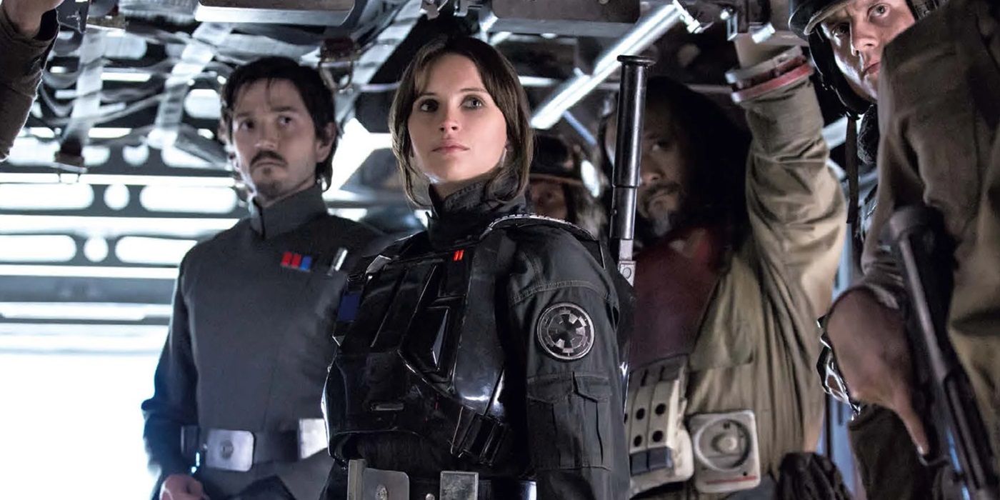 Jyn Erso and Cassian Andor in Rogue One.