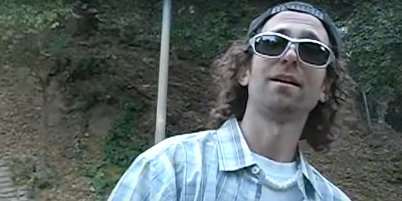 Kyle Mooney Revisits Life in 1999 in Hilarious 'Y2K' Short