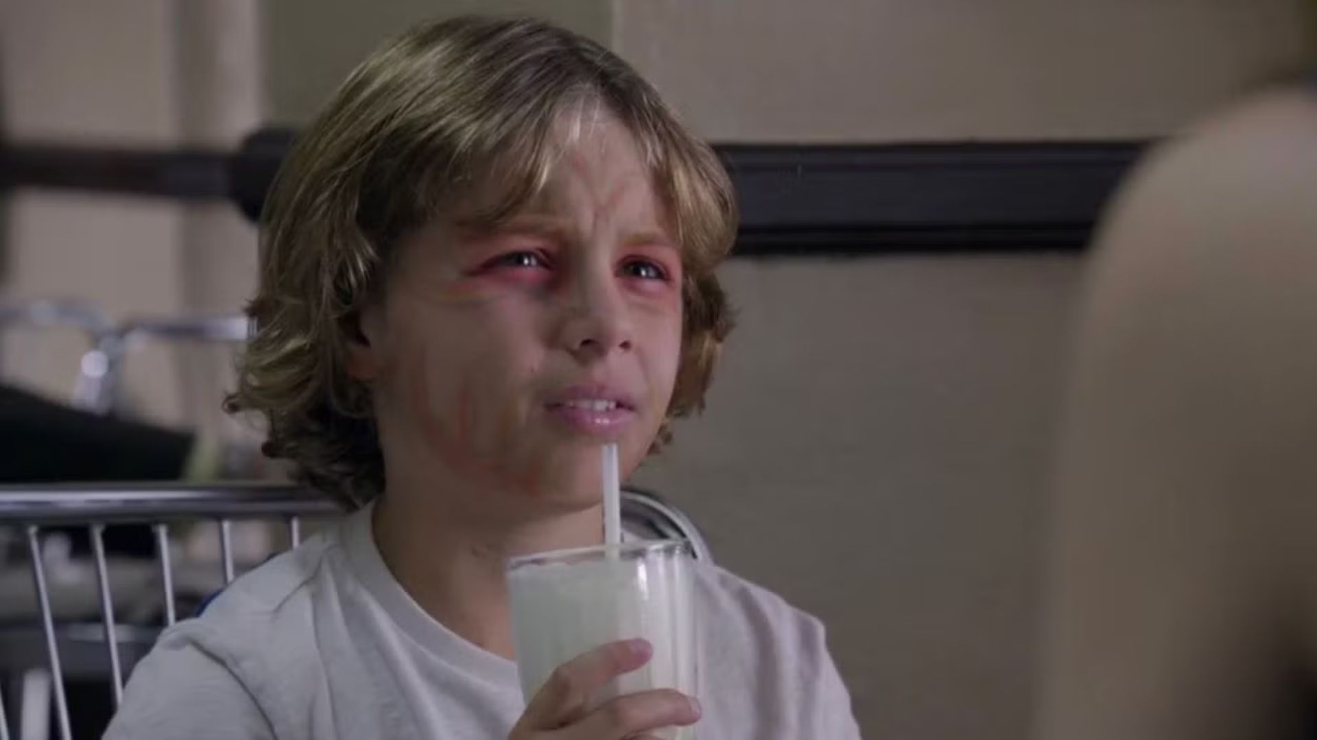 Parker holds a milkshake in Bones