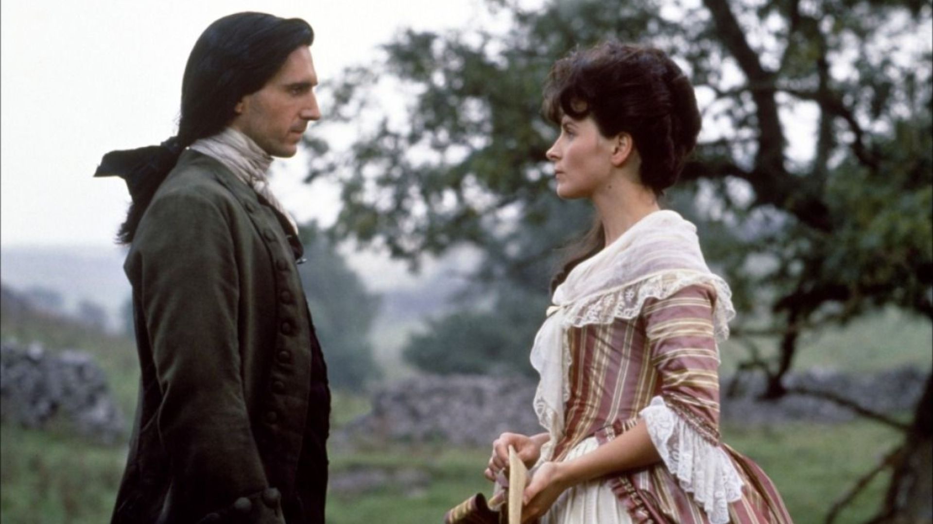 'The Return's Ralph Fiennes and Juliette Binoche Have a Divisive History