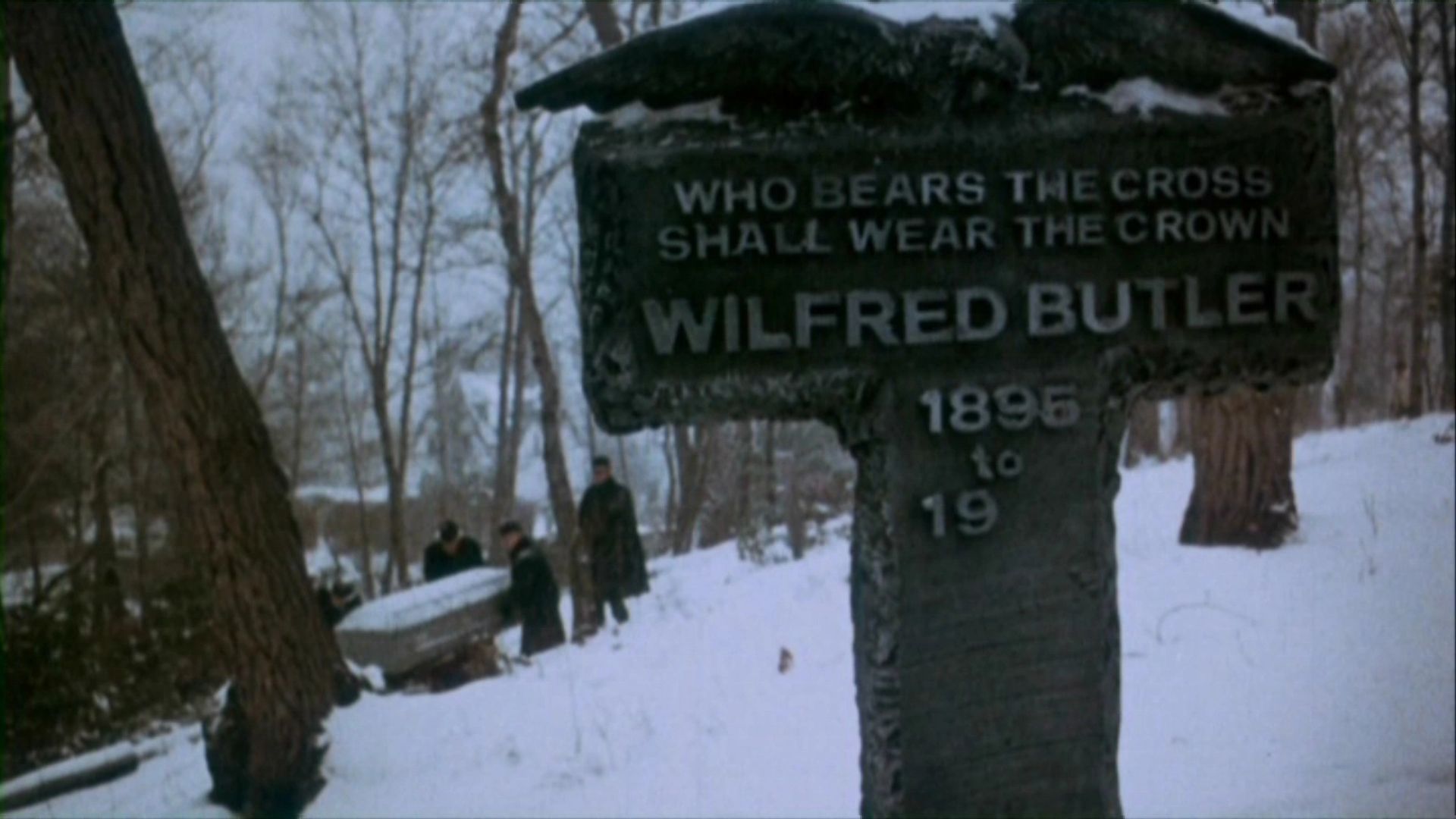 A gravestone in Silent Night Bloody Night