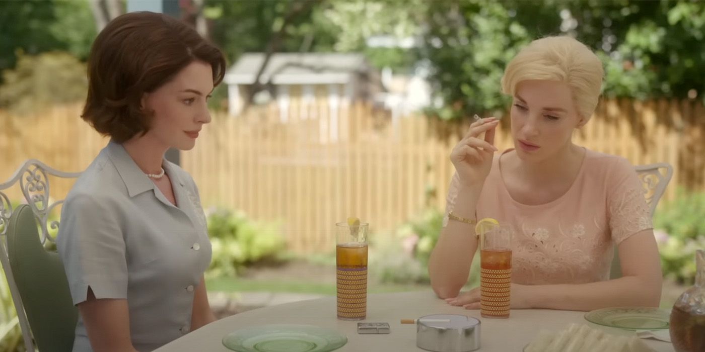 Anne Hathaway as Céline and Jessica Chastain as Alice in 'Mothers' Instinct'