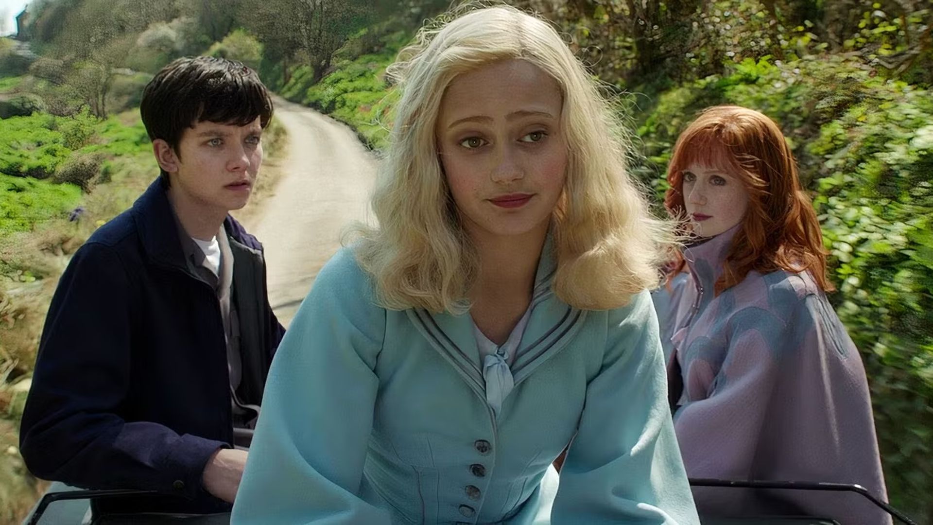 Emma leads the way in Miss Peregrine's Home for Peculiar Children