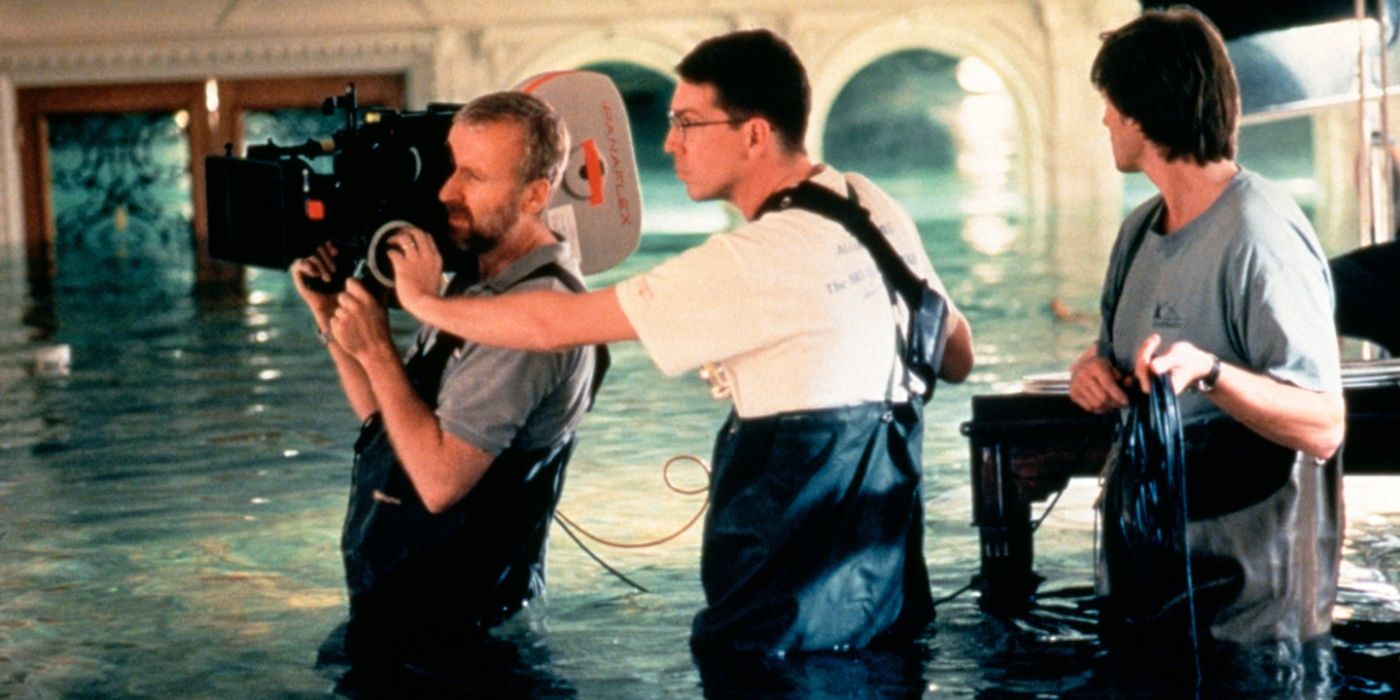 Titanic ( Behind the scenes)-3